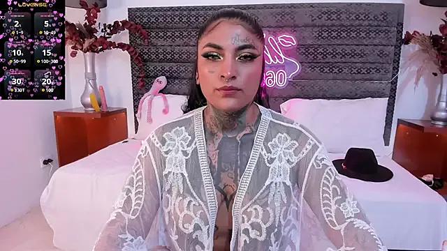 Lilbye066evil from StripChat is Freechat