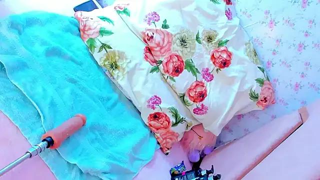 Lili-1111 from StripChat