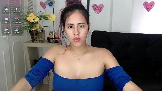 lili_21_ from StripChat
