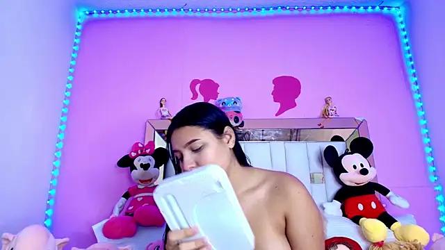 Lili_colling from StripChat