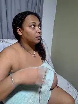 lilibella_boooobs from StripChat