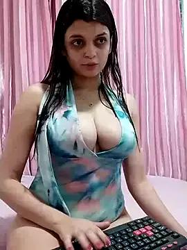 lilisilva22 from StripChat