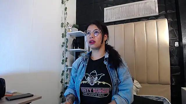 lilith_hs from StripChat