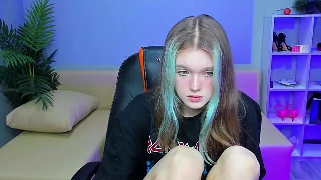 Lilith_Lunar from StripChat
