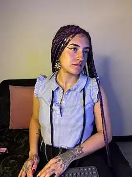 Lilith_Pink from StripChat