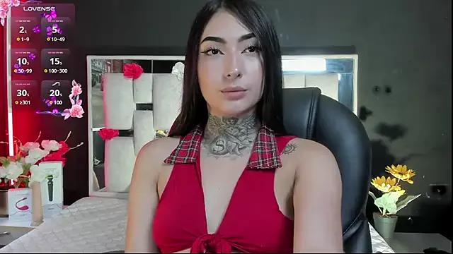 Lilith_Thompson from StripChat