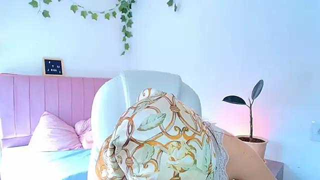 LilithAbril from StripChat