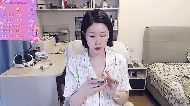 liliya_x from StripChat