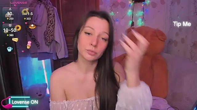 Lilly_Black88888 from StripChat