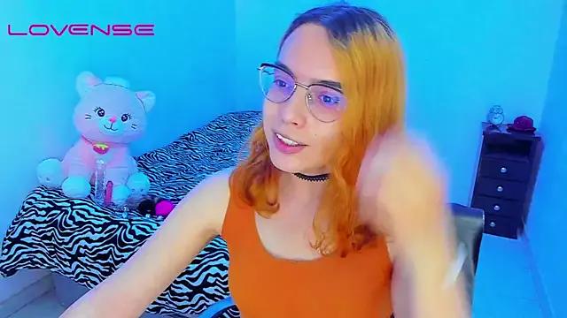 lillykittyy from StripChat is Freechat