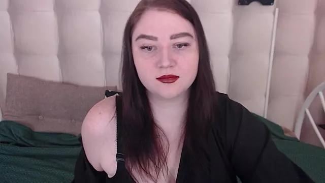 lillyloan4u from StripChat
