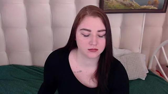 lillyloan4u from StripChat