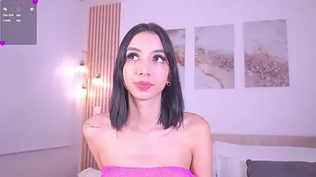 LillyThompson from StripChat