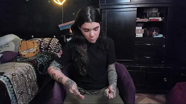Lilmarieee from StripChat
