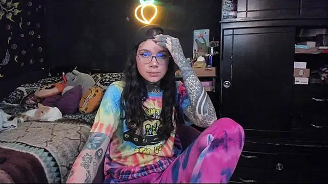 Lilmarieee from StripChat