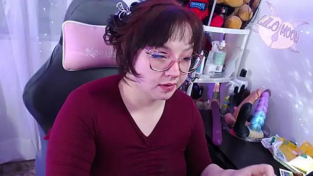 LiloMoon69 from StripChat