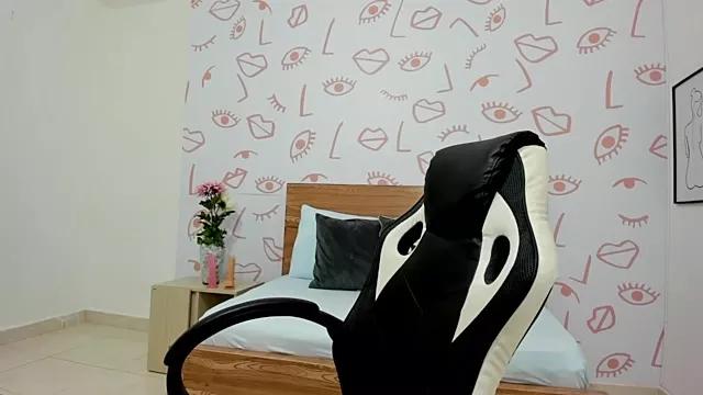 lily182 from StripChat
