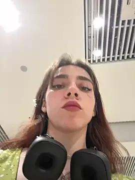 Lily__Belle from StripChat