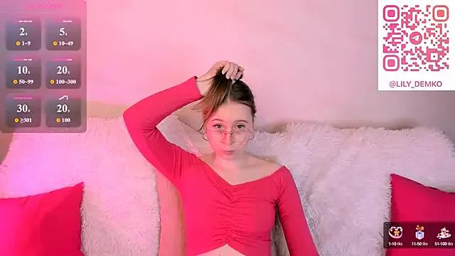 Lily_Barbie_ from StripChat