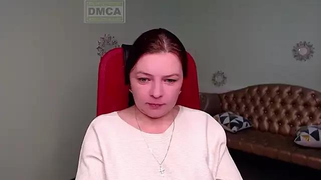 Lily_flower7 from StripChat