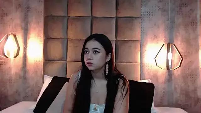 Lily_June from StripChat is Freechat