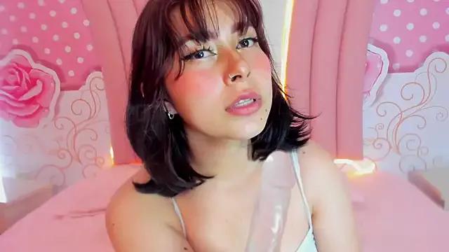 Lily_Martinez from StripChat is Freechat