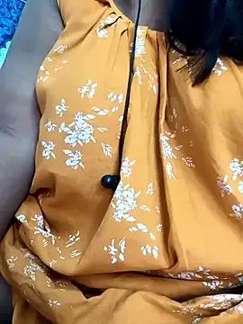 Lily_Rosy from StripChat