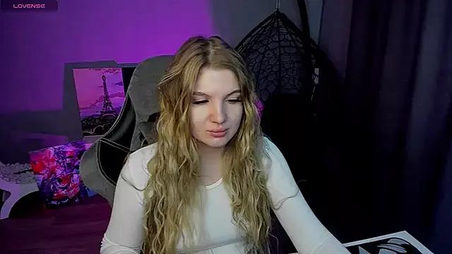 lily_williamss from StripChat