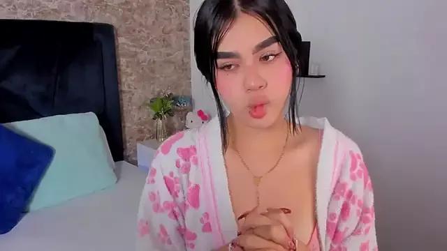 Lily_Woodz from StripChat