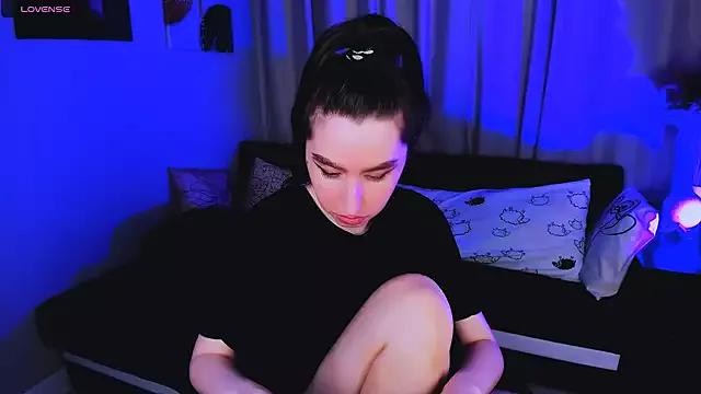Lily_xBabe from StripChat