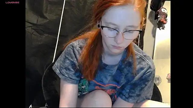 LilyFoxxx from StripChat