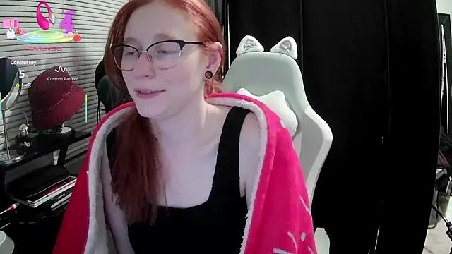 LilyFoxxx from StripChat
