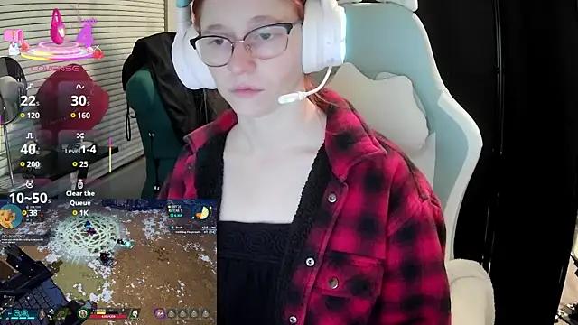 LilyFoxxx from StripChat