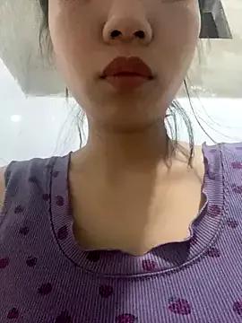 LilyPink68 from StripChat