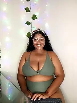 Lilyth__Brown from StripChat