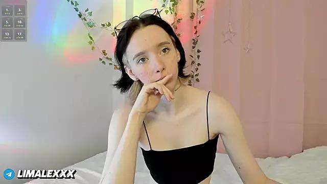 Girls: try live performances with matured performers, from dancing to quirks, in a variety of beautiful sex cams.