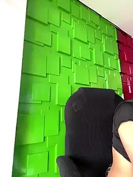 Linda_LS from StripChat is Freechat