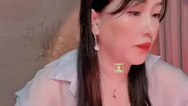 Liqinqin from StripChat