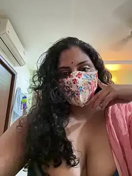 Lisaa__Telugu from StripChat is Freechat