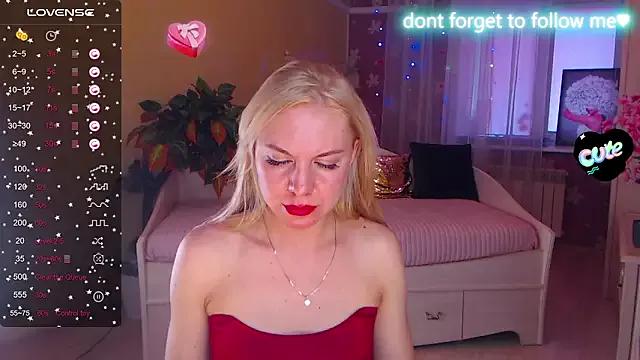 LiSinDoll from StripChat