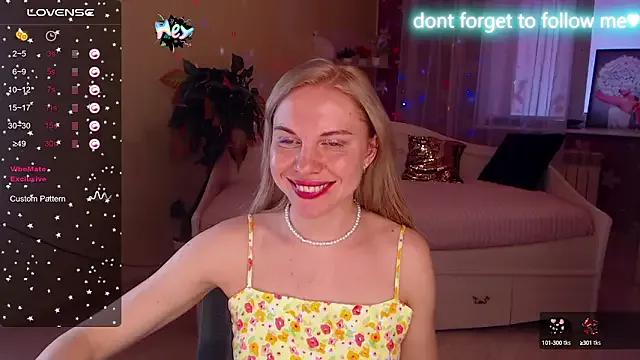 LiSinDoll from StripChat
