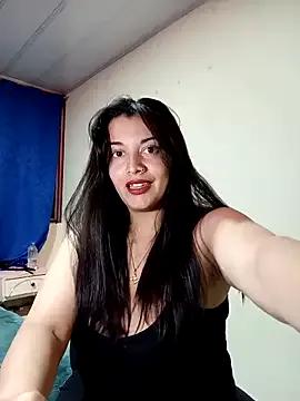 Little-rose from StripChat is Freechat