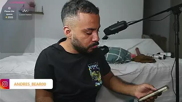 Little_Bear00 from StripChat