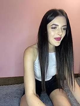 little_belucci from StripChat