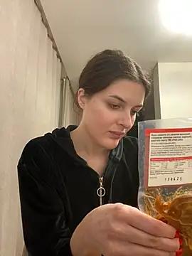 little_belucci from StripChat
