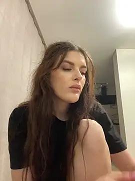 little_belucci from StripChat