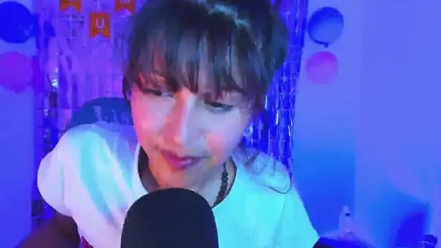 Little_Lisy from StripChat is Freechat