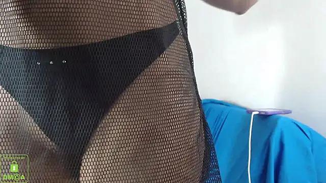 little_valerya from StripChat