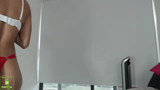 little_valerya from StripChat