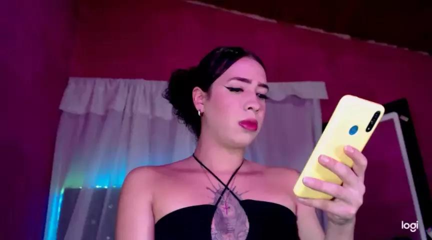 littlebitchsexyxx_ from StripChat